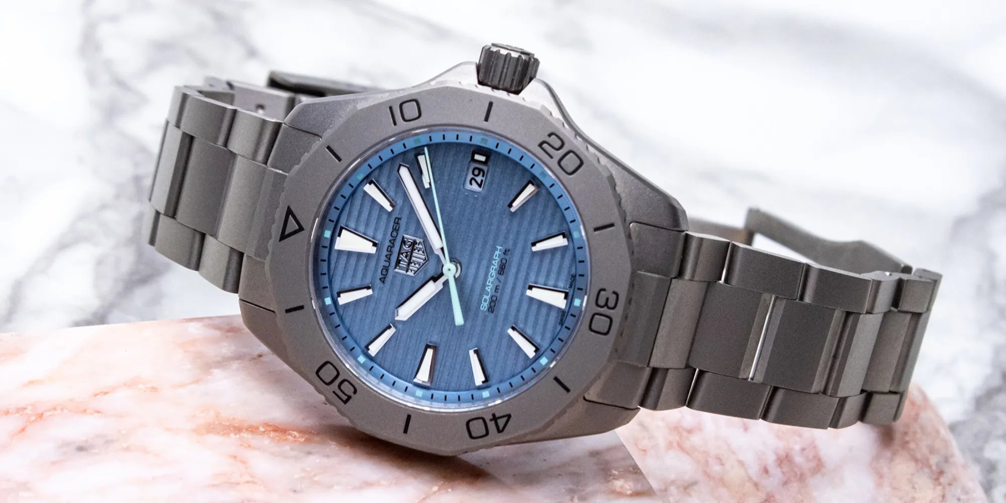 TAG Heuer Aquaracer Solargraph: Harnessing the Power of Light