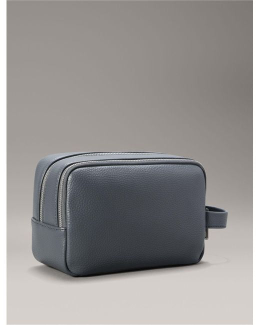 Calvin Klein All Day Dopp Kit