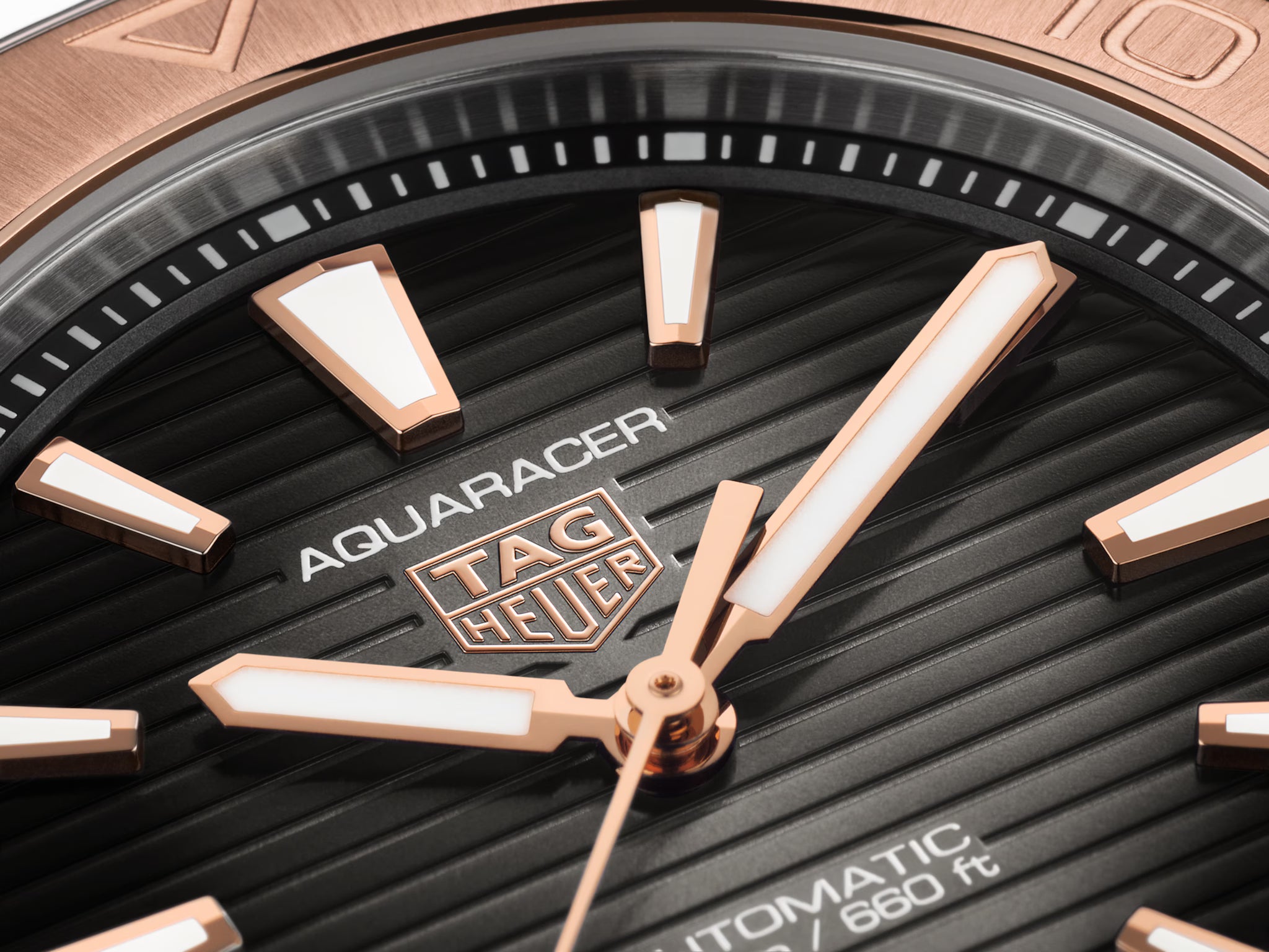 TAG Heuer Aquaracer Professional 200 Date