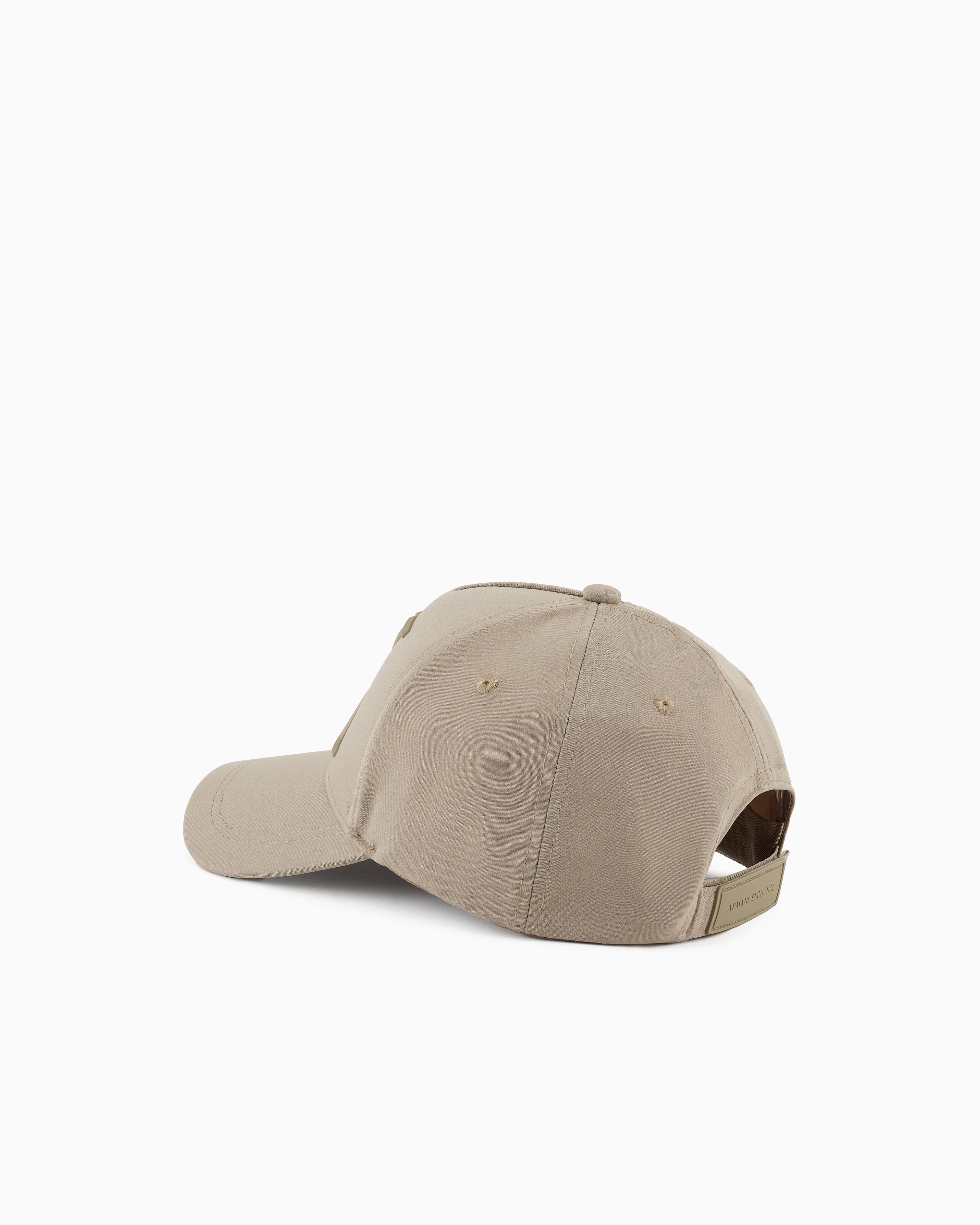 Visor cap with logo