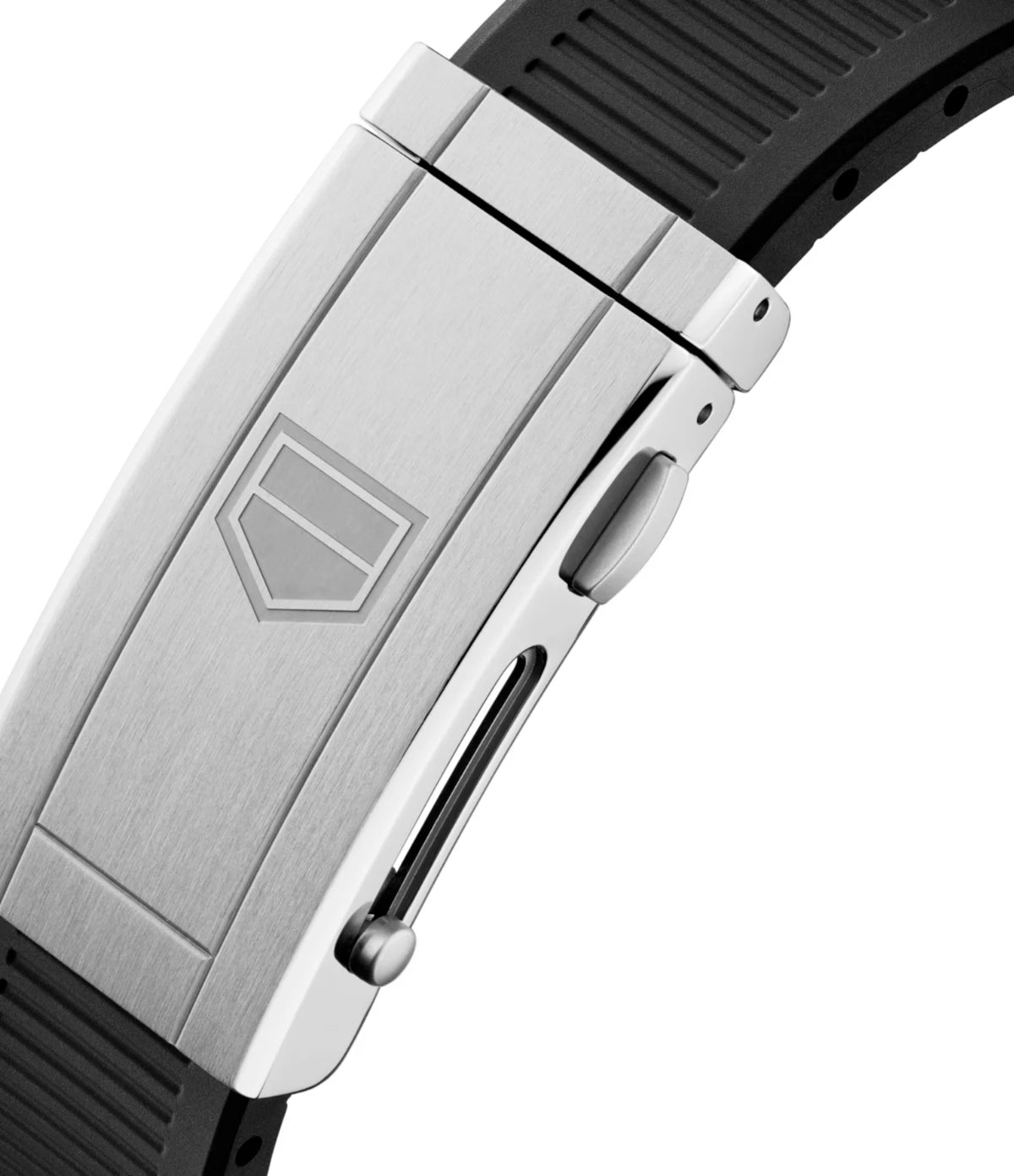 Close-up of the black gum effect rubber strap on the TAG Heuer Aquaracer Professional 300 Date WBP201A.FT6197 with steel folding clasp