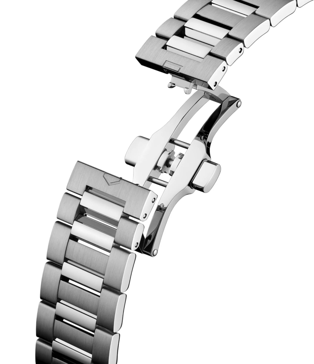 Close-up of the three-row H-shaped steel bracelet on the TAG Heuer Carrera Day-Date WDA2112.BA0043 with folding clasp and double safety push-buttons