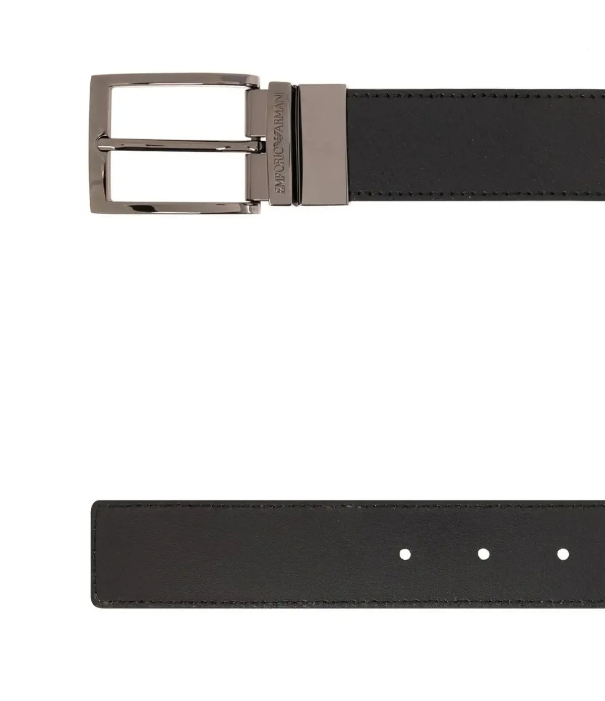 Close-up of the logo buckle and hardware on the Emporio Armani belt Y4S195-YLO8J-80740